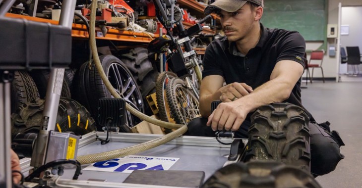 D0d8c058 0137 45B2 A30f F3978cd6d278