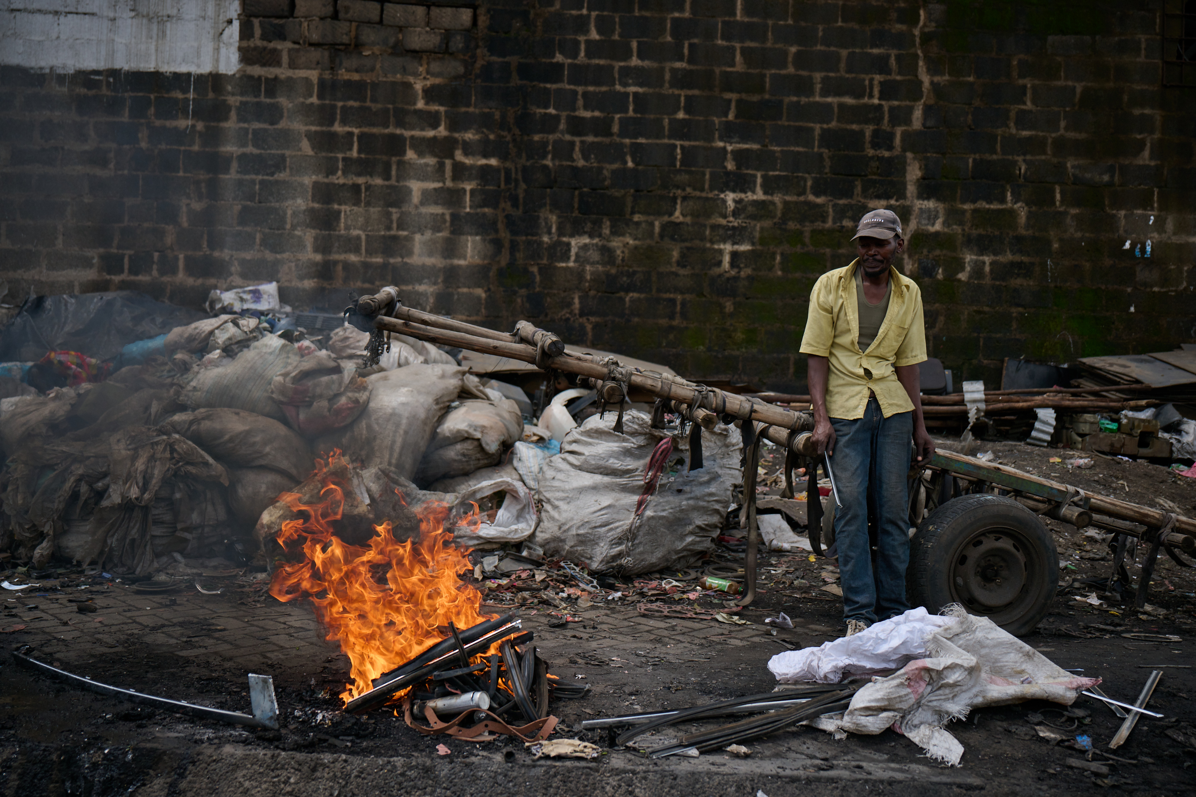 Waste burning on the street in Nairobi, Kenya