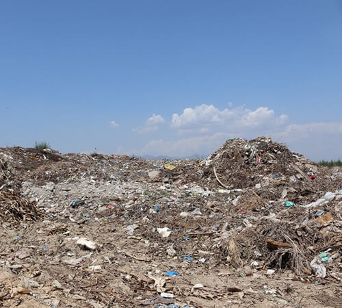 Rubbish dumping in Islamabad. Photo credit to Mr. Asmatullah, Institute of Urbanism